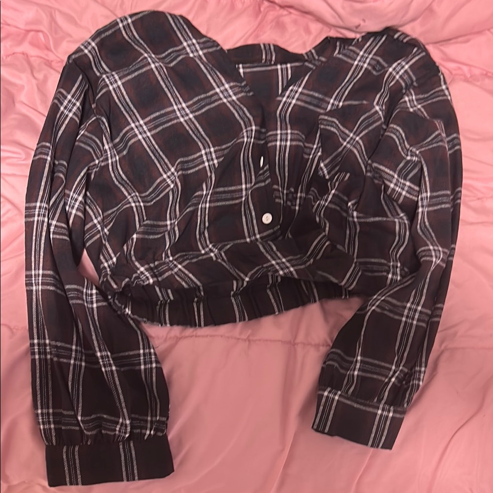 SHEIN Black and White Plaid Crop Top
